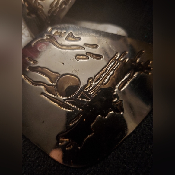 VINTAGE PIECE Matching belt buckle and earring set! - Picture 4 of 5